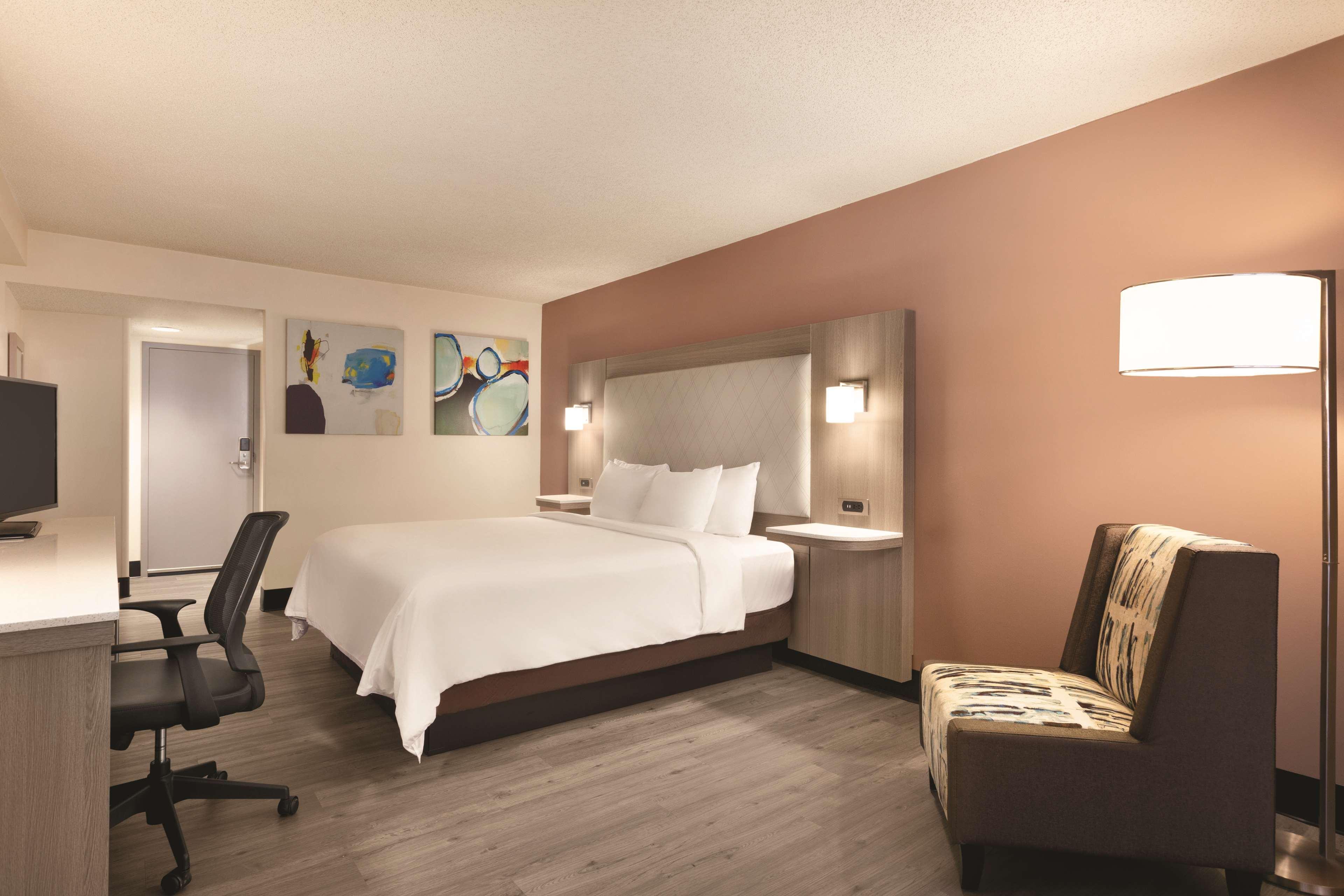 Radisson Hotel Lenexa Overland Park Buitenkant foto