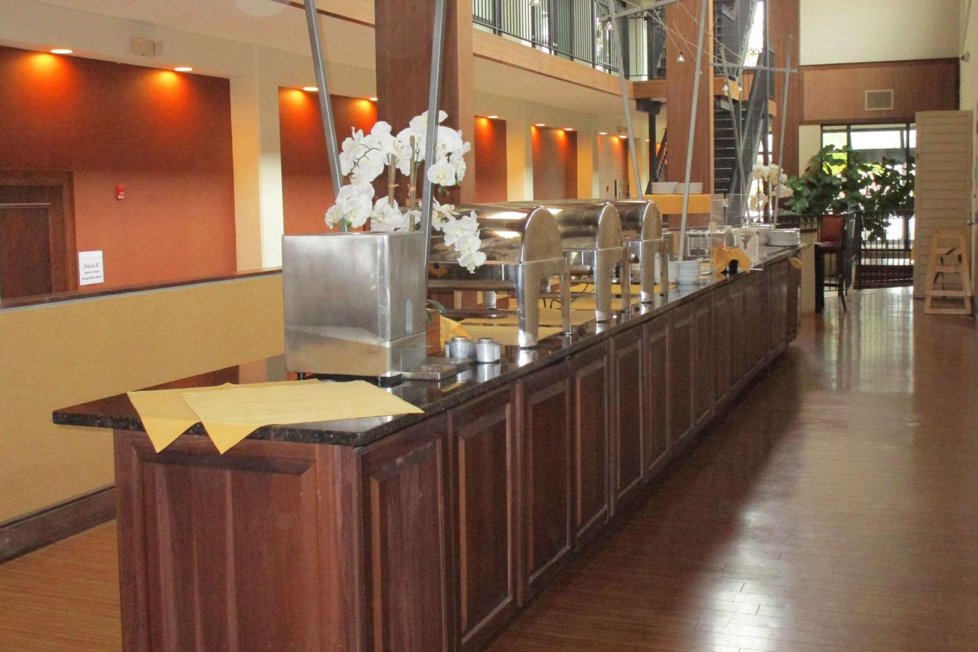 Radisson Hotel Lenexa Overland Park Buitenkant foto