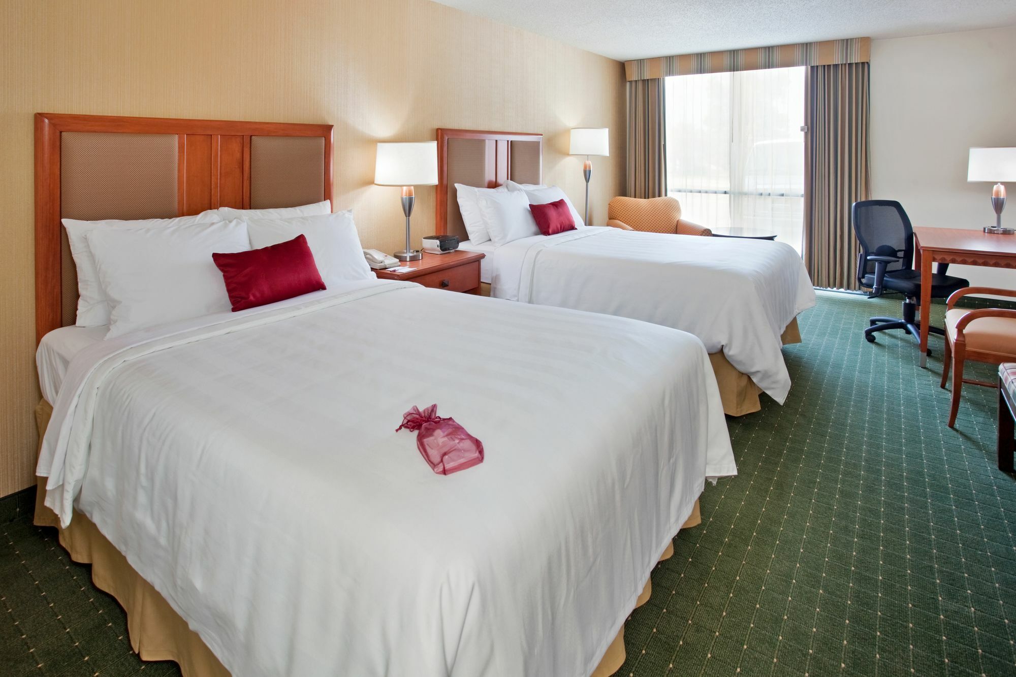 Radisson Hotel Lenexa Overland Park Buitenkant foto